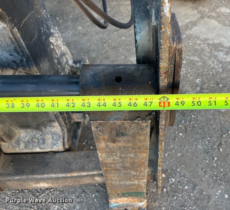 image for item DU6947 2005 Caterpillar TH560B telehandler