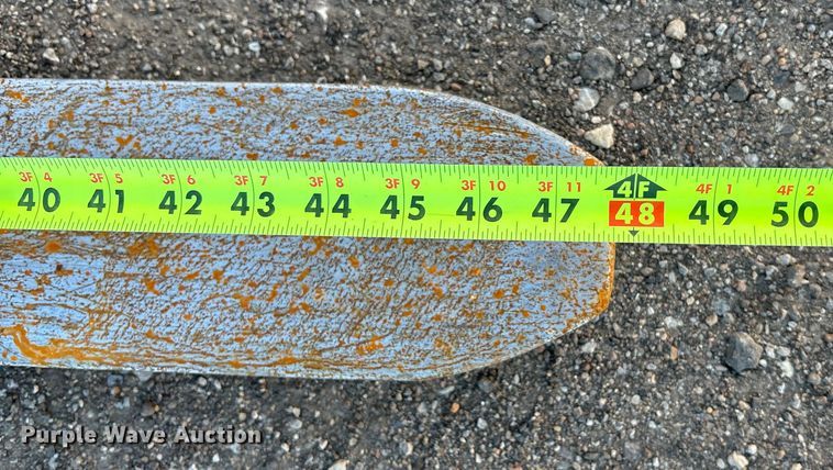 image for item DU6947 2005 Caterpillar TH560B telehandler