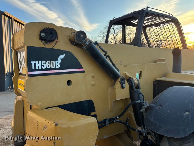 image for item DU6947 2005 Caterpillar TH560B telehandler