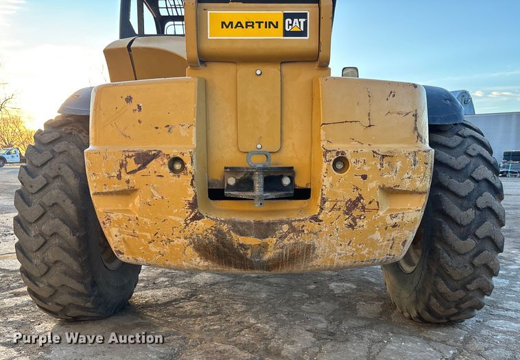 image for item DU6947 2005 Caterpillar TH560B telehandler