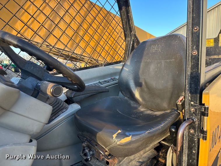 image for item DU6947 2005 Caterpillar TH560B telehandler