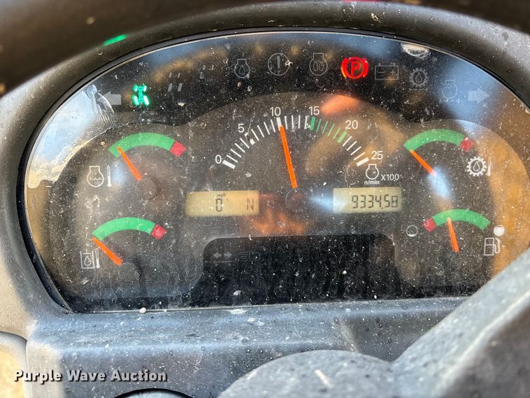 image for item DU6947 2005 Caterpillar TH560B telehandler