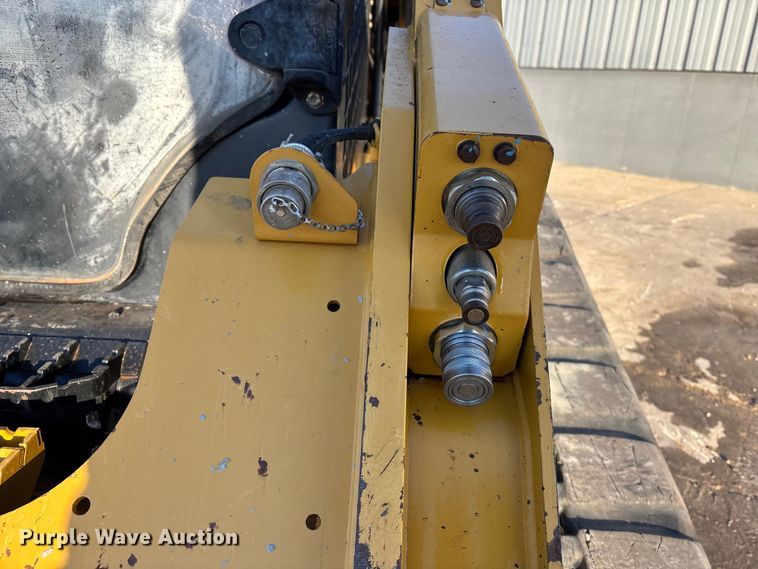image for item DU6948 2019 Caterpillar 289D tracked skid steer loader