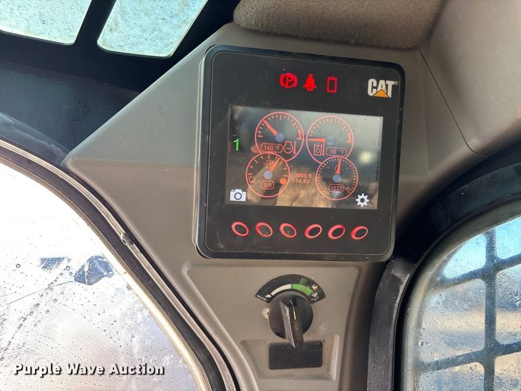 image for item DU6948 2019 Caterpillar 289D tracked skid steer loader