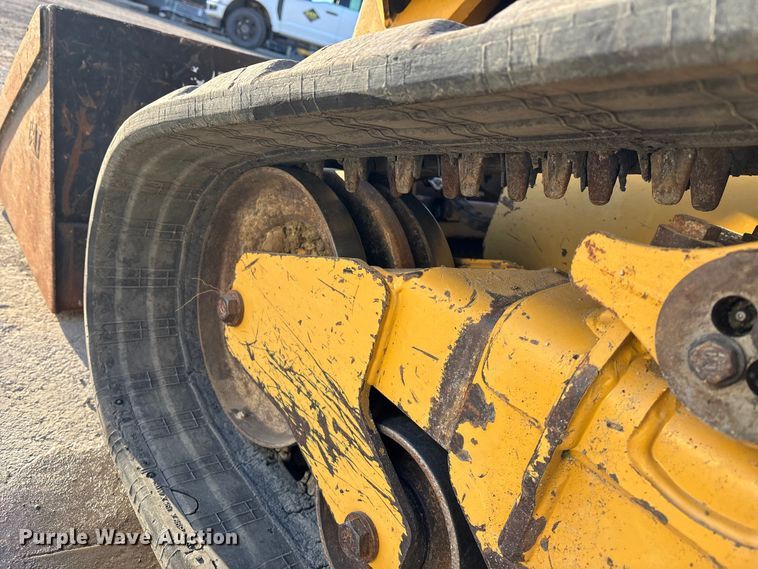 image for item DU6948 2019 Caterpillar 289D tracked skid steer loader