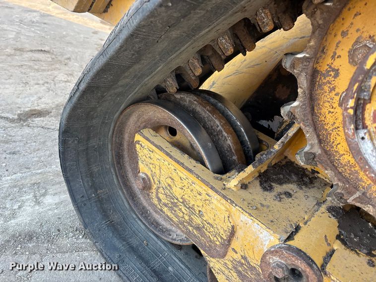 image for item DU6949 2019 Caterpillar 289D tracked skid steer loader