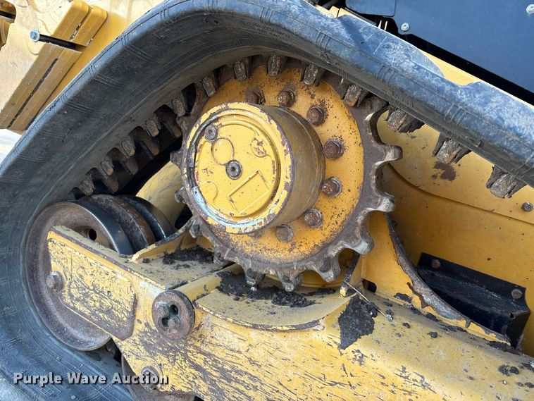 image for item DU6949 2019 Caterpillar 289D tracked skid steer loader