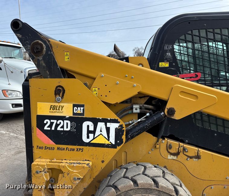 image for item DU6950 2016 Caterpillar 272D2 skid steer loader