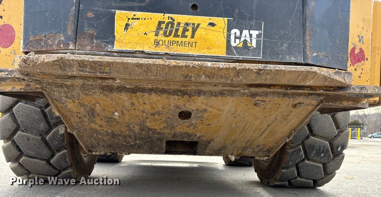 image for item DU6950 2016 Caterpillar 272D2 skid steer loader