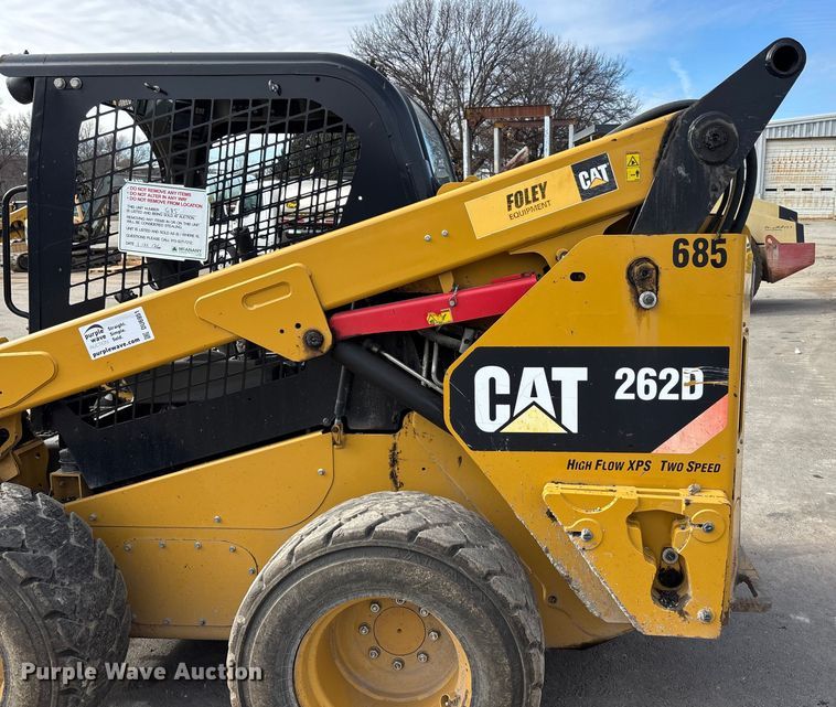image for item DU6951 2015 Caterpillar 262D skid steer loader