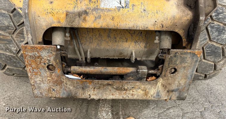 image for item DU6952 2015 Caterpillar 262D skid steer loader