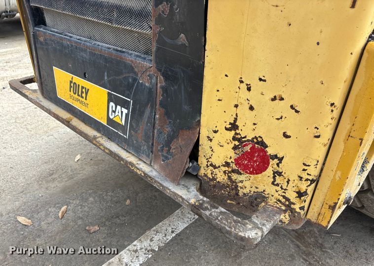 image for item DU6952 2015 Caterpillar 262D skid steer loader