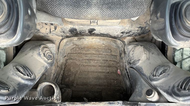 image for item DU6952 2015 Caterpillar 262D skid steer loader