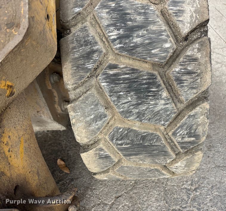 image for item DU6952 2015 Caterpillar 262D skid steer loader