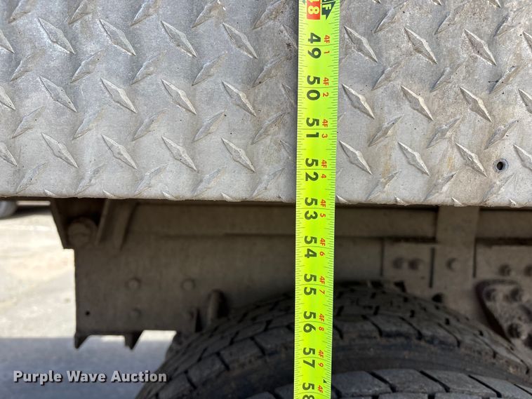 image for item DU6954 2016 Kenworth T800 dump truck