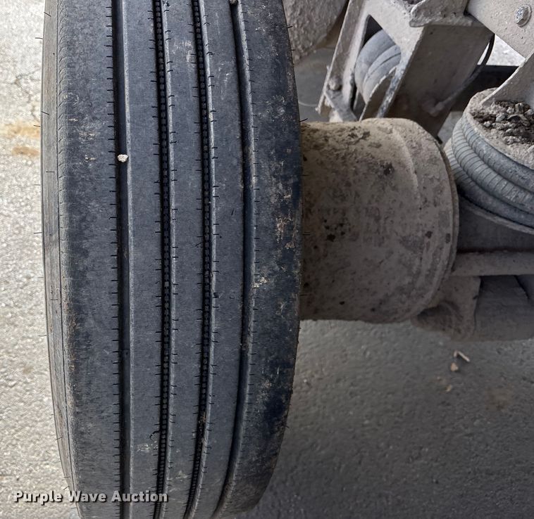 image for item DU6954 2016 Kenworth T800 dump truck