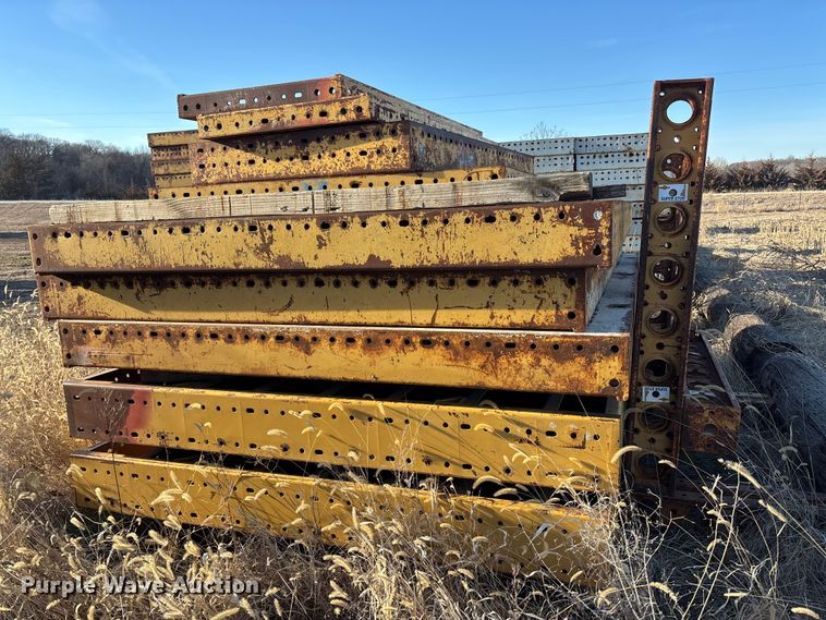 image for item DU6958 EFCO concrete forms