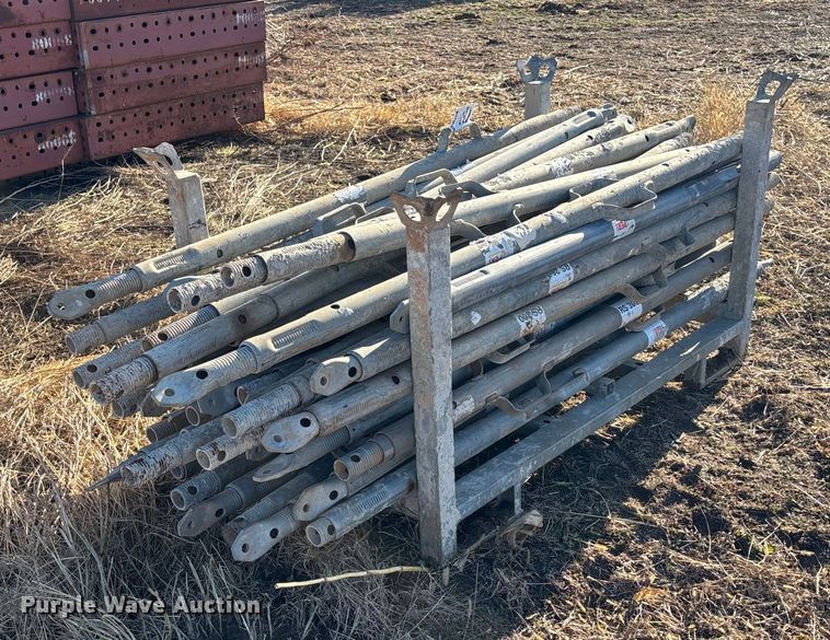 image for item DU6959 Approximately 40 Peri push pull props