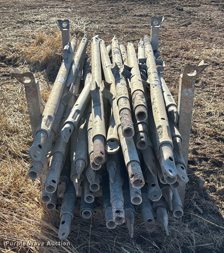 image for item DU6959 Approximately 40 Peri push pull props