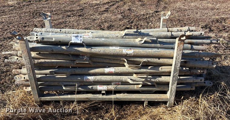 image for item DU6959 Approximately 40 Peri push pull props