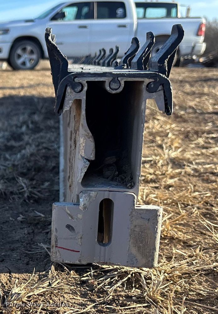 image for item DU6962 Approximately 205 Peri Skydeck SLT 375 beams