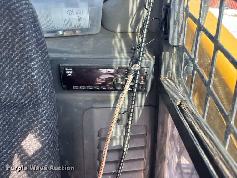 image for item DU6972 2016 Caterpillar 297D2XHP forage harvester