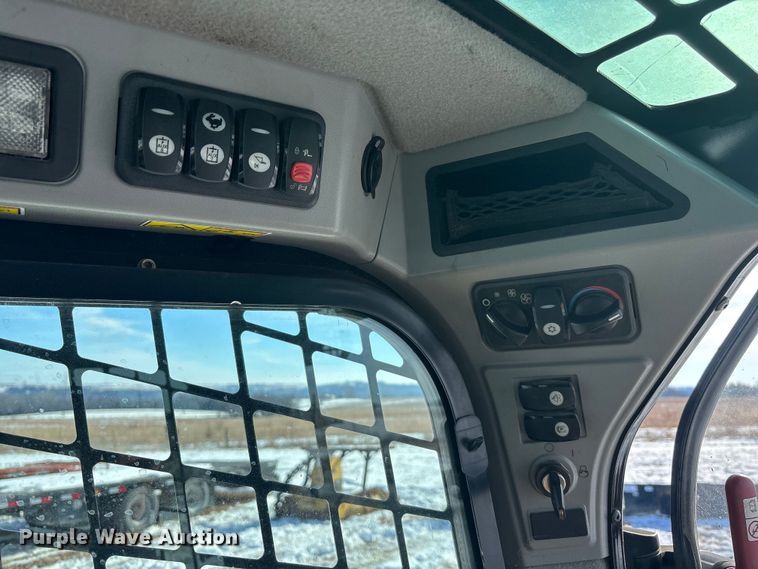 image for item DU6972 2016 Caterpillar 297D2XHP forage harvester