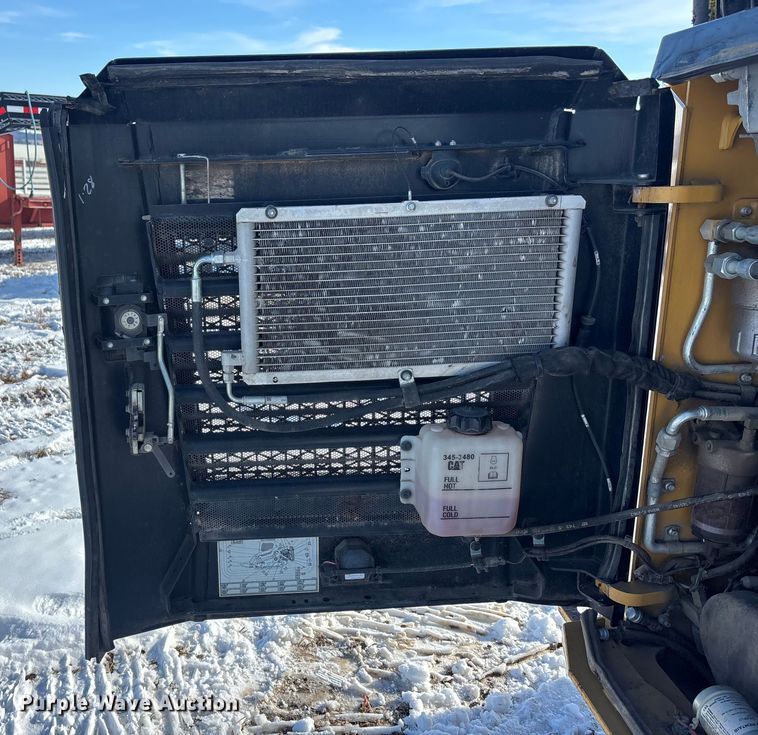 image for item DU6972 2016 Caterpillar 297D2XHP forage harvester