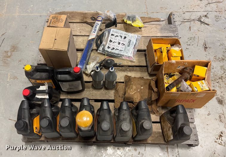 image for item DU6972 2016 Caterpillar 297D2XHP forage harvester