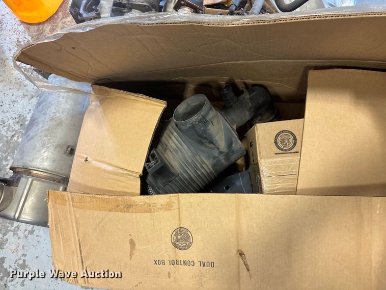 image for item DU6972 2016 Caterpillar 297D2XHP forage harvester