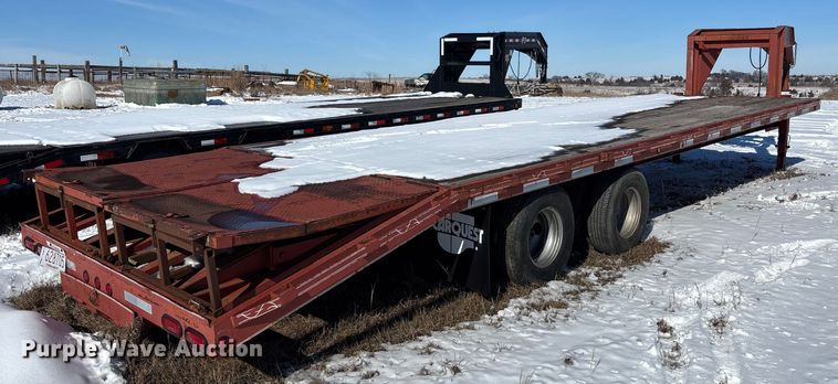 image for item DU6981 2006 May Trailer Gooseneck equipment trailer