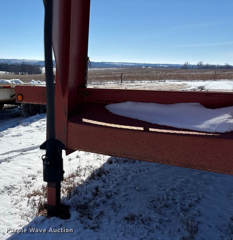 image for item DU6981 2006 May Trailer Gooseneck equipment trailer