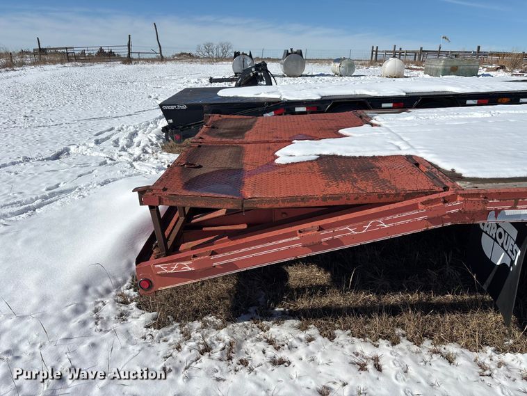 image for item DU6981 2006 May Trailer Gooseneck equipment trailer