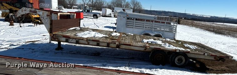 image for item DU6982 1991 Neckover equipment trailer