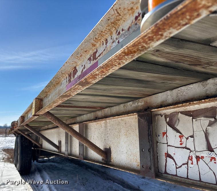 image for item DU6982 1991 Neckover equipment trailer