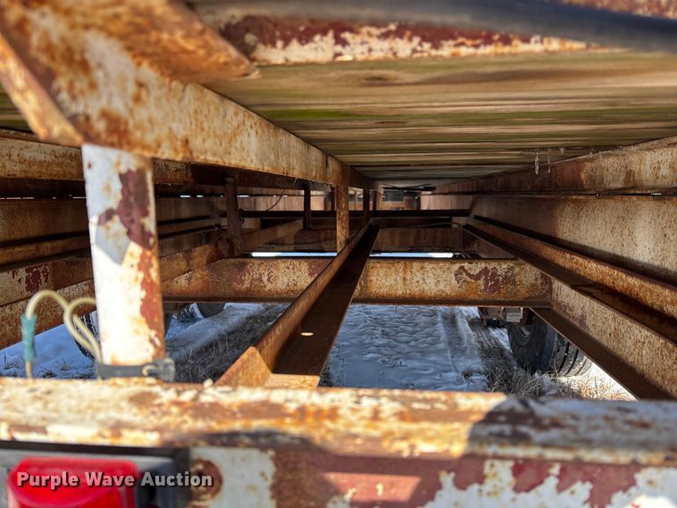 image for item DU6982 1991 Neckover equipment trailer