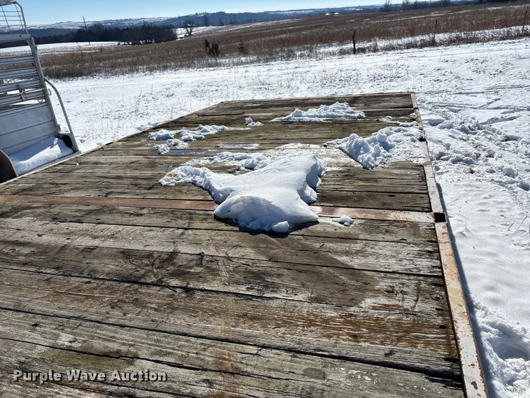 image for item DU6982 1991 Neckover equipment trailer