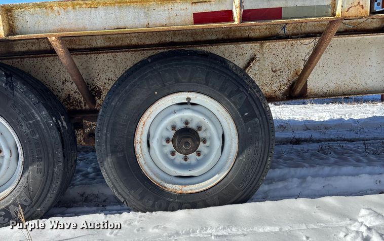 image for item DU6982 1991 Neckover equipment trailer