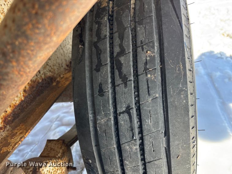 image for item DU6982 1991 Neckover equipment trailer