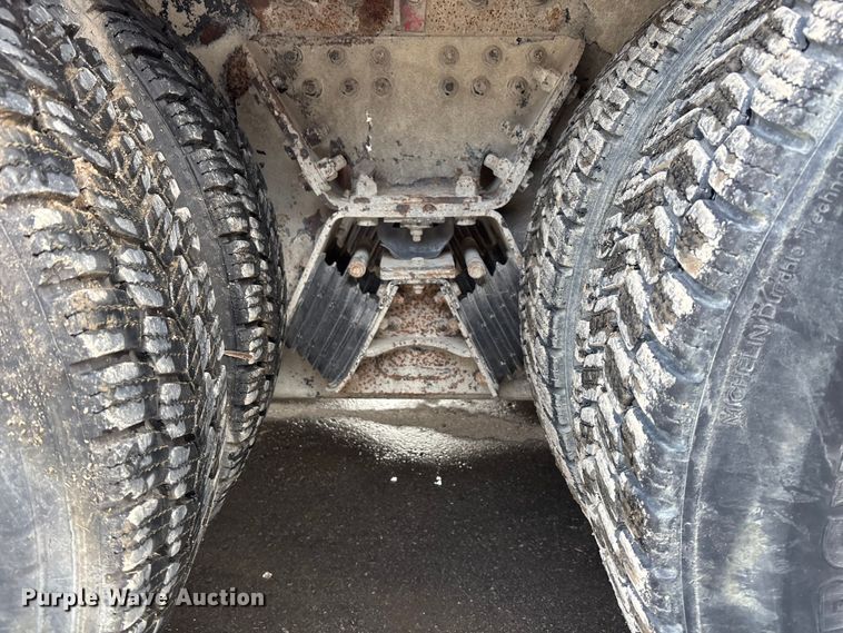 image for item DU6993 2005 Kenworth W900 ready mix truck