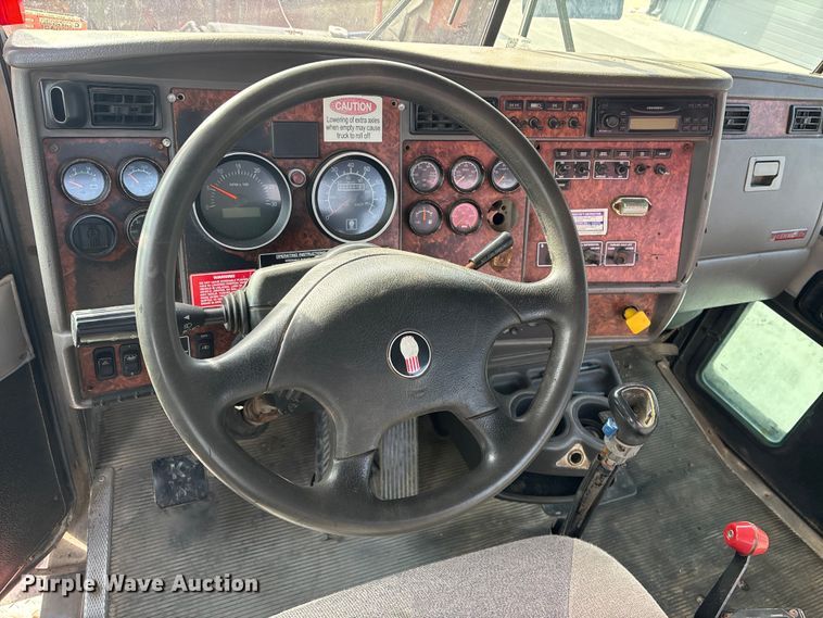 image for item DU6993 2005 Kenworth W900 ready mix truck