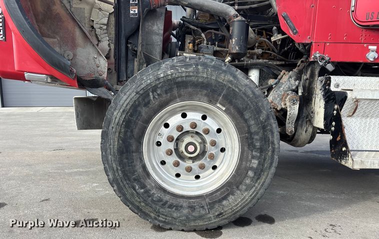 image for item DU6993 2005 Kenworth W900 ready mix truck