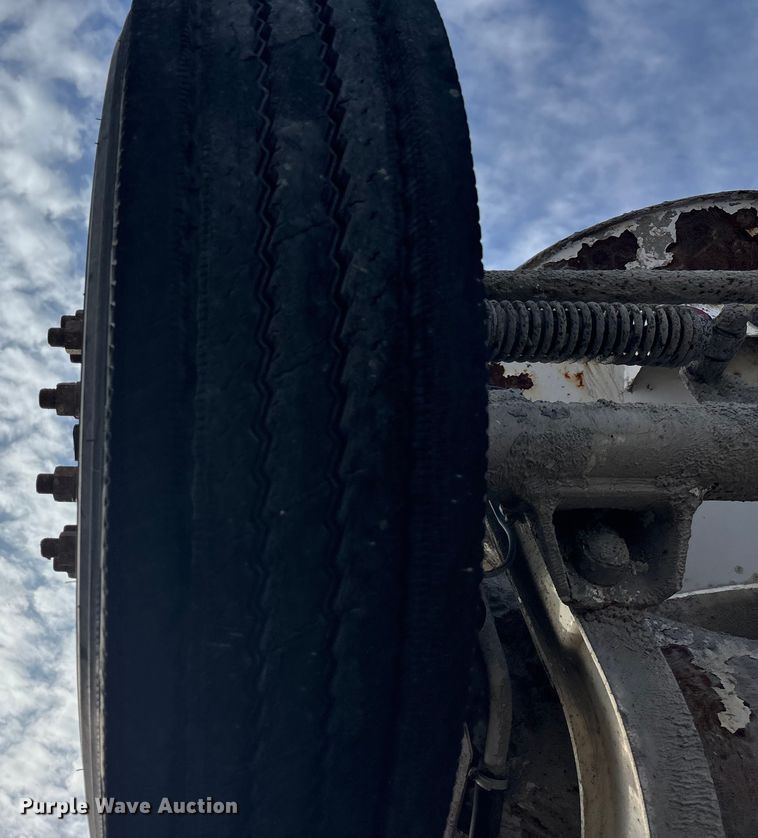 image for item DU6993 2005 Kenworth W900 ready mix truck