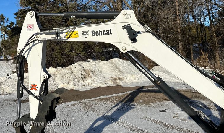 image for item DW4414 2020 Bobcat E32I mini excavator