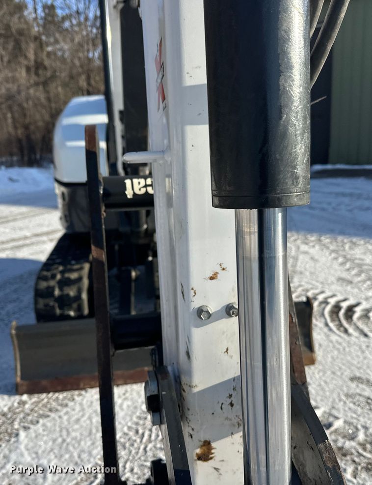 image for item DW4414 2020 Bobcat E32I mini excavator