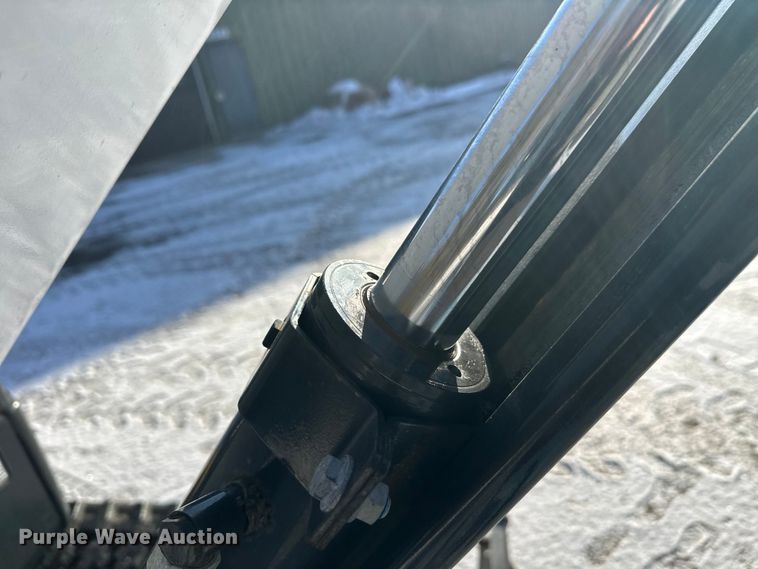 image for item DW4414 2020 Bobcat E32I mini excavator