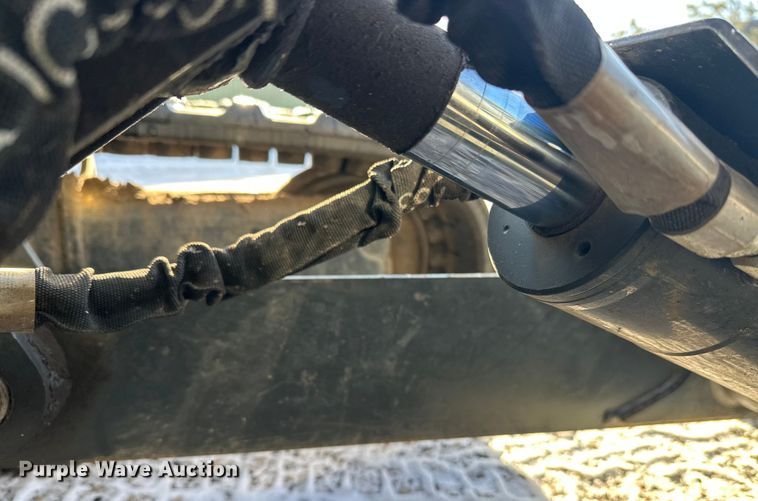 image for item DW4414 2020 Bobcat E32I mini excavator