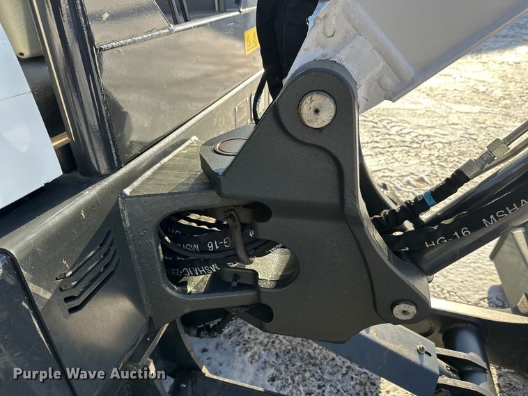 image for item DW4414 2020 Bobcat E32I mini excavator