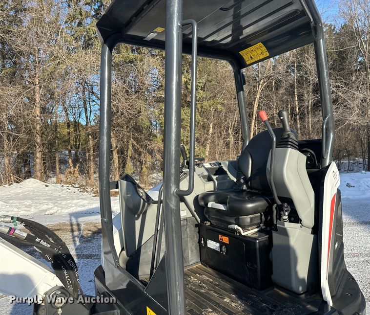 image for item DW4414 2020 Bobcat E32I mini excavator