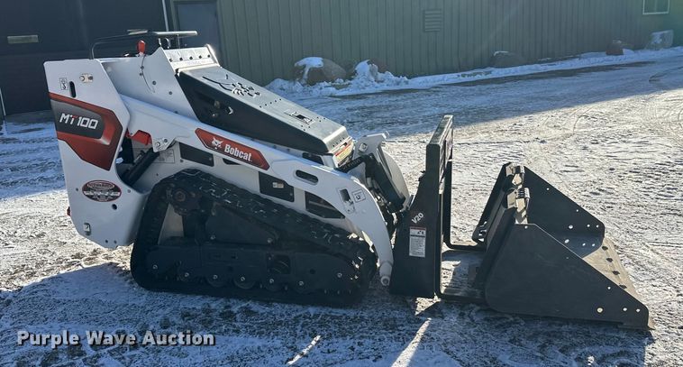 image for item DW4415 2022 Bobcat MT100 compact utility loader